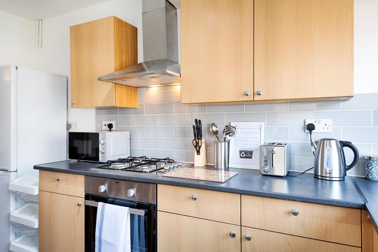 City Centre, Parking, Smart Tv'S In All Rooms Swansea Extérieur photo