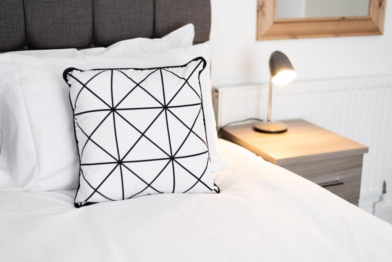 City Centre, Parking, Smart Tv'S In All Rooms Swansea Extérieur photo